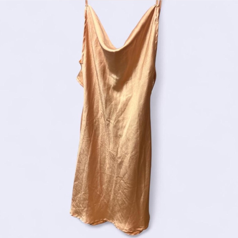 NEVER WORN!! Elegant pink/orange Silk Dress